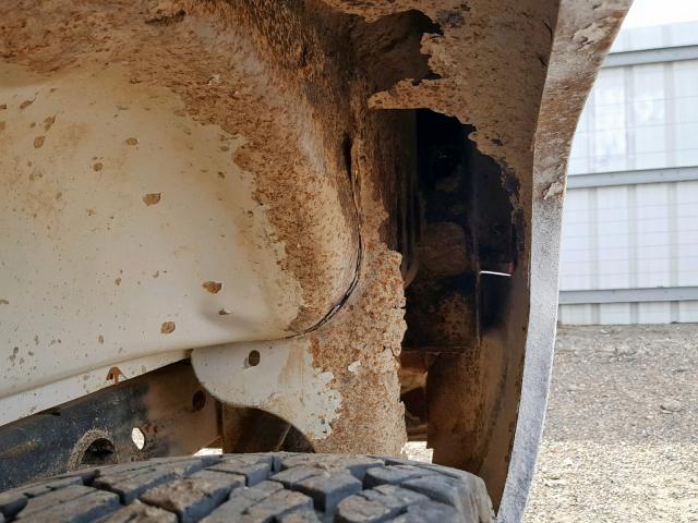 1GCEC14X37Z634533 - 2007 CHEVROLET SILVERADO WHITE photo 9