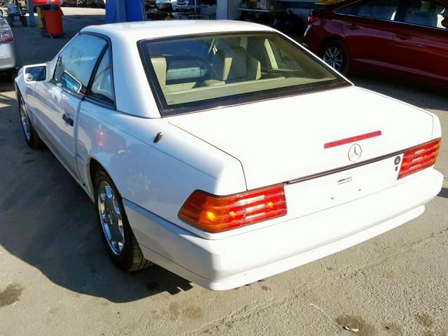 WDBFA63E2SF113352 - 1995 MERCEDES-BENZ SL 320 WHITE photo 3