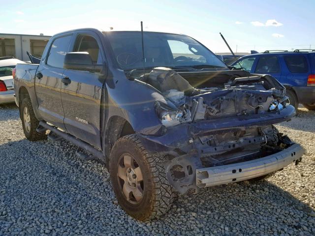 5TFEM5F12BX033213 - 2011 TOYOTA TUNDRA CRE BLUE photo 1