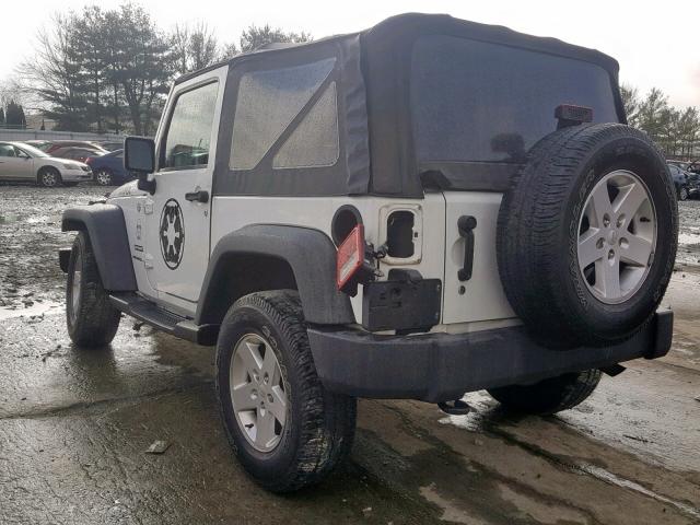 1J4AA2D13BL628131 - 2011 JEEP WRANGLER S WHITE photo 3