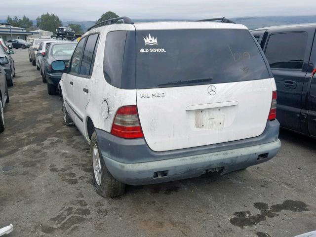 4JGAB54E4WA047189 - 1998 MERCEDES-BENZ ML 320 WHITE photo 3