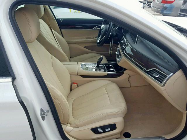 WBA7E2C50GG546735 - 2016 BMW 740 I WHITE photo 5