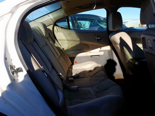 2G2WS522941137937 - 2004 PONTIAC GRAND PRIX 白色 照片 6