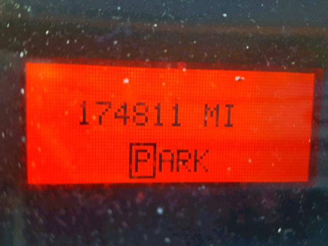 2G2WS522941137937 - 2004 PONTIAC GRAND PRIX 白色 照片 8