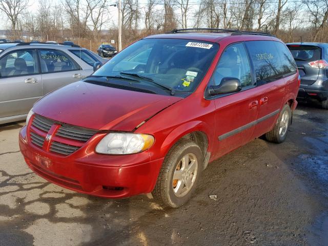 1D4GP45R95B144167 - 2005 DODGE CARAVAN SX RED photo 2