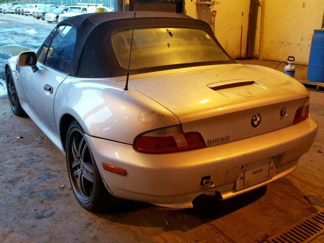 4USCH9341YLF83906 - 2000 BMW Z3 2.3 SILVER photo 3