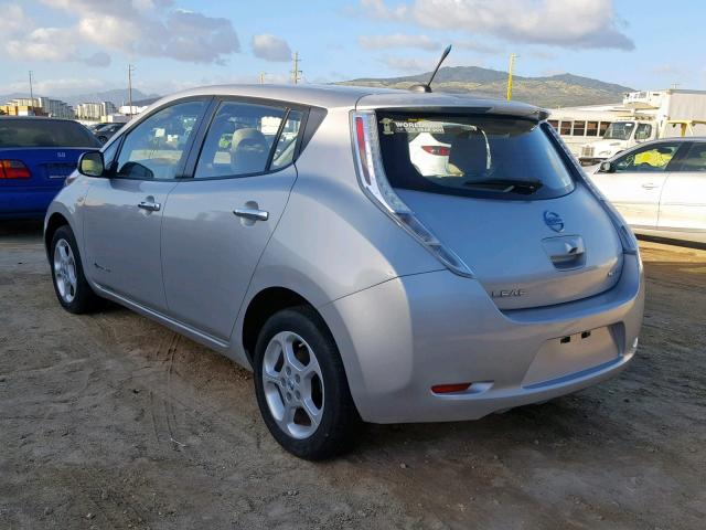 JN1AZ0CP1BT007921 - 2011 NISSAN LEAF SV SILVER photo 3