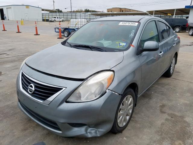 3N1CN7AP9DL881683 - 2013 NISSAN VERSA S GRAY photo 2