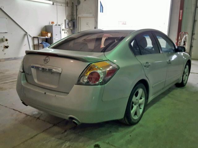 1N4BL21E88N482761 - 2008 NISSAN ALTIMA 3.5 SILVER photo 4