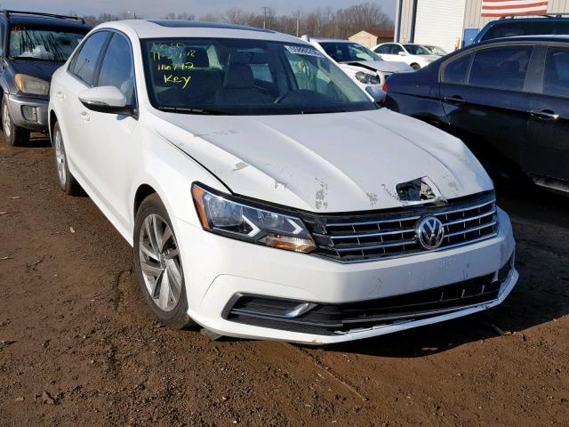 1VWBA7A33JC033031 - 2018 VOLKSWAGEN PASSAT SE WHITE photo 1