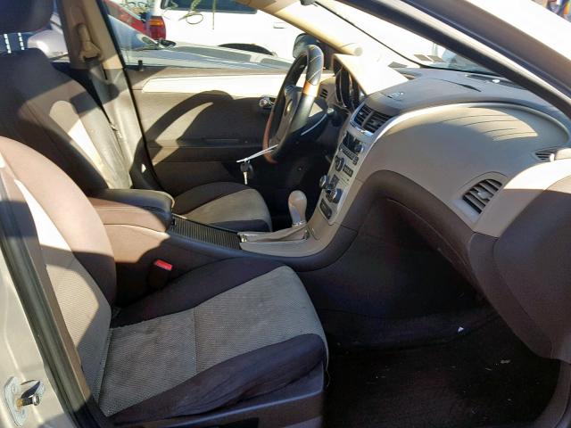 1G1ZA5EBXAF105518 - 2010 CHEVROLET MALIBU LS თაფლისფერი ფოტო 5