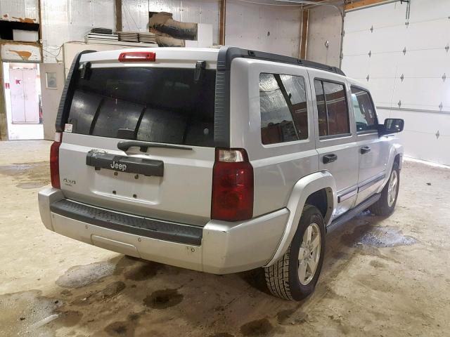 1J8HG48K06C334282 - 2006 JEEP COMMANDER Gümüş foto 4