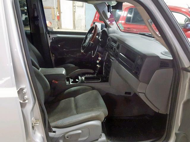 1J8HG48K06C334282 - 2006 JEEP COMMANDER Gümüş foto 5