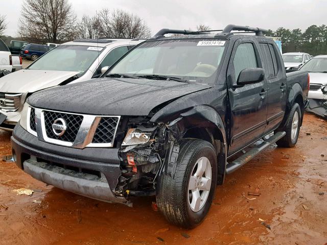 1N6AD07U55C417439 - 2005 NISSAN FRONTIER C BLACK photo 2