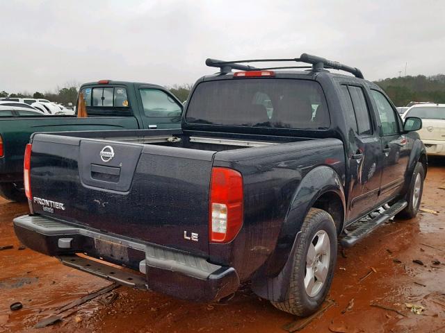 1N6AD07U55C417439 - 2005 NISSAN FRONTIER C BLACK photo 4