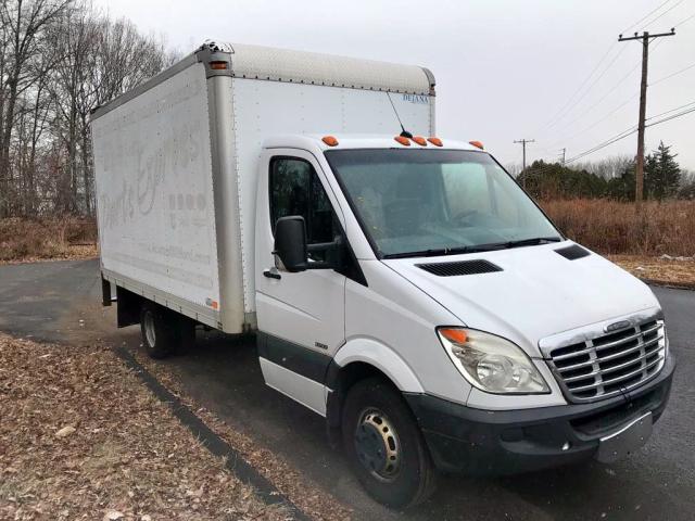 WDPPF445789365852 - 2008 FREIGHTLINER SPRINTER 3 WHITE photo 1