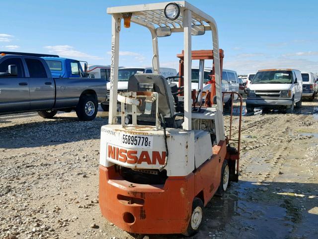 CF01023494 - 2000 NISSAN FORK LIFT TWO TONE photo 4