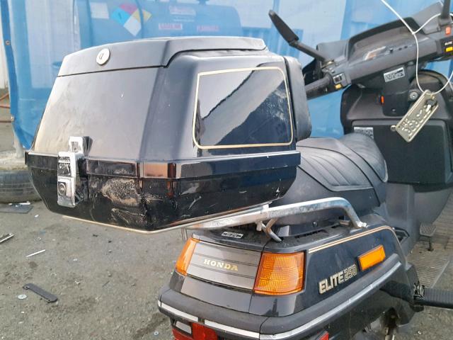 JH2MF0117HK201330 - 1987 HONDA CH250 BLACK photo 6