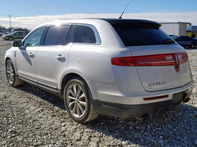 2LMHJ5AT9BBJ50289 - 2011 LINCOLN MKT WHITE photo 3