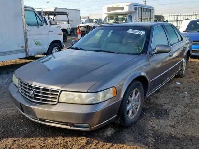 1G6KY54991U251085 - 2001 CADILLAC SEVILLE ST BROWN photo 2