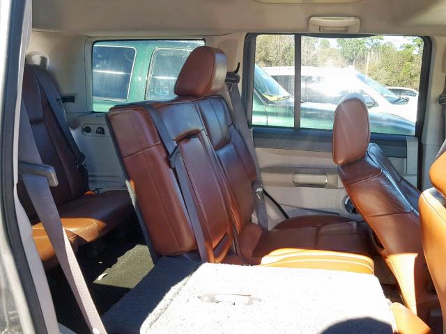 1J8HH58286C219979 - 2006 JEEP COMMANDER BLACK photo 6