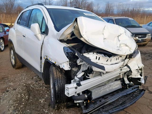 KL7CJLSB9JB660244 - 2018 CHEVROLET TRAX 1LT WHITE photo 1