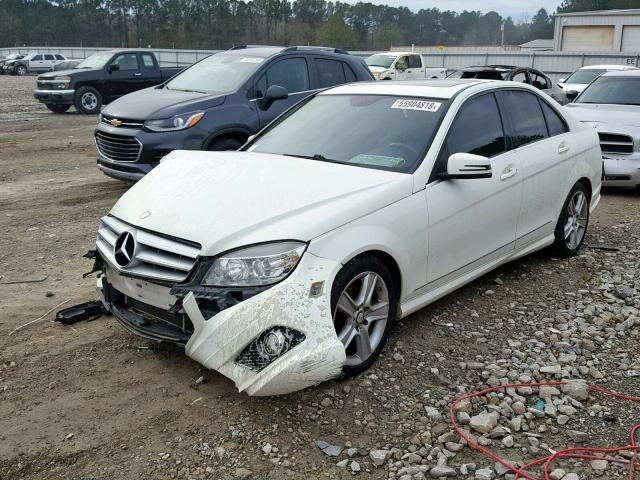 WDDGF5EB2AR100575 - 2010 MERCEDES-BENZ C 300 WHITE photo 2