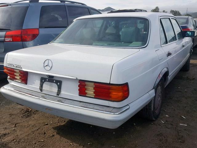 WDBCA35E2KA469893 - 1989 MERCEDES-BENZ 420 SEL WHITE photo 4