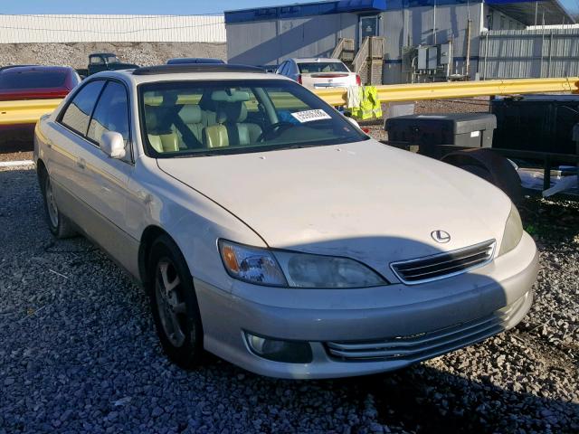 JT8BF28G315110452 - 2001 LEXUS ES 300 WHITE photo 1