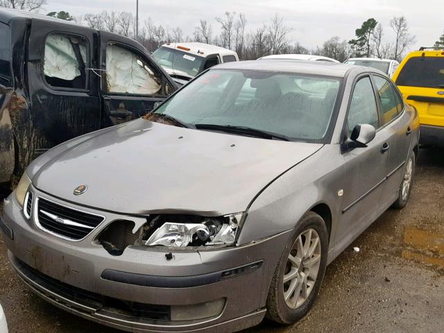 YS3FD49Y041035001 - 2004 SAAB 9-3 ARC SILVER photo 2