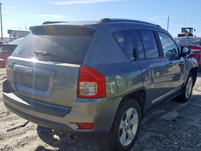 1J4NT1FB1BD228025 - 2011 JEEP COMPASS SP ნაცრისფერი ფოტო 4