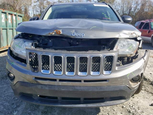 1J4NT1FB1BD228025 - 2011 JEEP COMPASS SP ნაცრისფერი ფოტო 9