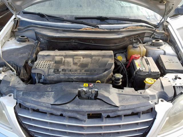 2C8GF684X5R344468 - 2005 CHRYSLER PACIFICA T SILVER photo 7