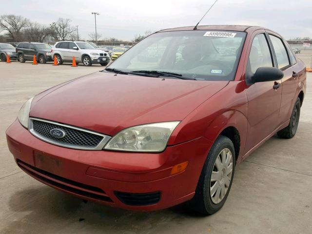 1FAFP34N35W188052 - 2005 FORD FOCUS ZX4 BURGUNDY photo 2