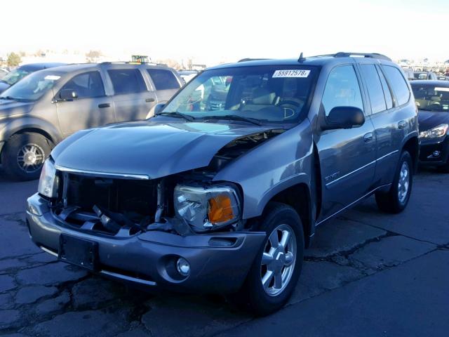 1GKDT13S262201640 - 2006 GMC ENVOY GRAY photo 2