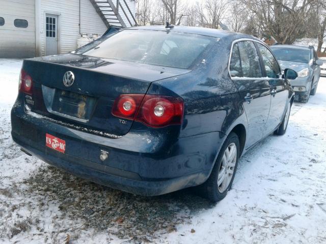 3VWAL71K99M057261 - 2009 VOLKSWAGEN JETTA TDI BLUE photo 4