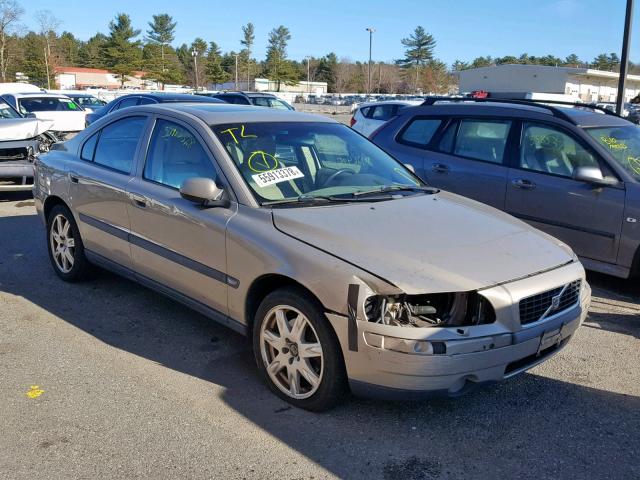 YV1RH58D422185806 - 2002 VOLVO S60 2.5T BEIGE photo 1