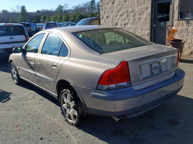 YV1RH58D422185806 - 2002 VOLVO S60 2.5T BEIGE photo 3