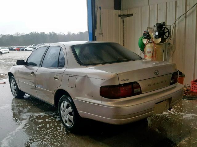 4T1BG12K5TU696842 - 1996 TOYOTA CAMRY DX TAN photo 3