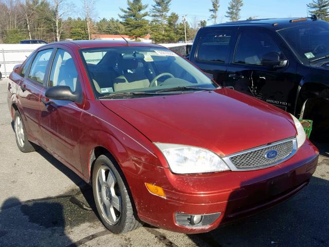 1FAFP34N95W267192 - 2005 FORD FOCUS ZX4 RED photo 1
