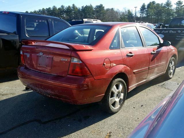 1FAFP34N95W267192 - 2005 FORD FOCUS ZX4 RED photo 4