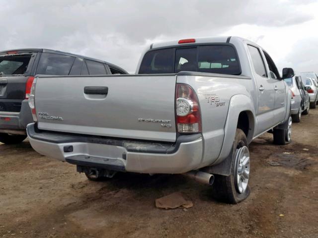 3TMJU4GN2DM143715 - 2013 TOYOTA TACOMA DOU SILVER photo 4