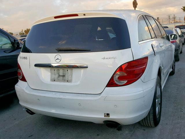 4JGCB65E27A049943 - 2007 MERCEDES-BENZ R 350 WHITE photo 4