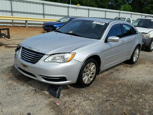 1C3BC4FB4BN558508 - 2011 CHRYSLER 200 LX SILVER photo 2