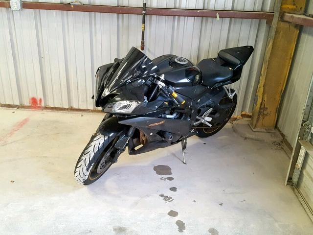 JYARJ12Y16A000648 - 2006 YAMAHA YZFR6 C BLACK photo 2