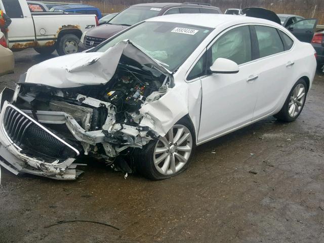 1G4PR5SK0D4256455 - 2013 BUICK VERANO CON WHITE photo 2