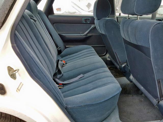 4T1SV21E1MU426581 - 1991 TOYOTA CAMRY DLX თეთრი ფოტო 6