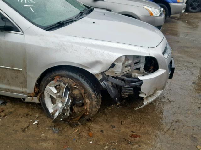 1G1ZB5E03CF258966 - 2012 CHEVROLET MALIBU LS ვერცხლისფერი ფოტო 9