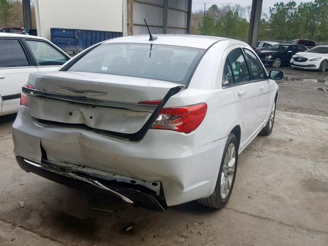 1C3CCBAB8DN674006 - 2013 CHRYSLER 200 LX WHITE photo 4