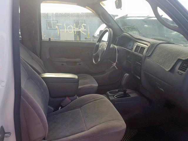 5TEGM92N44Z401783 - 2004 TOYOTA TACOMA DOU WHITE photo 5